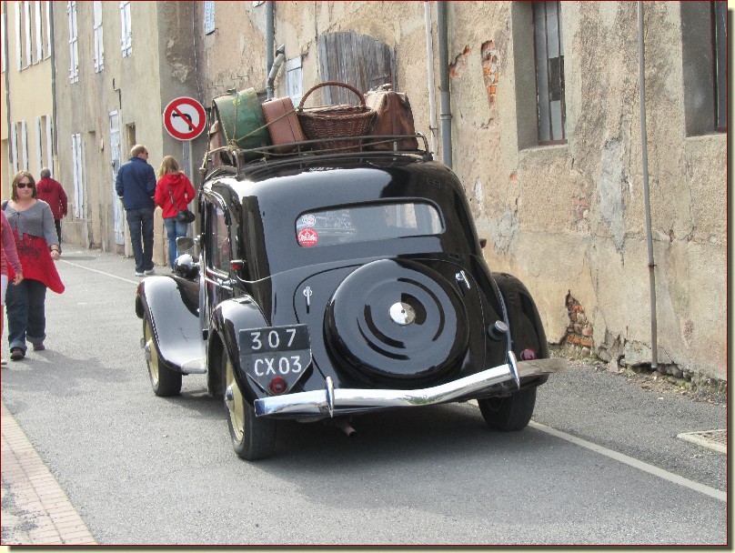 Photo 02.JPG